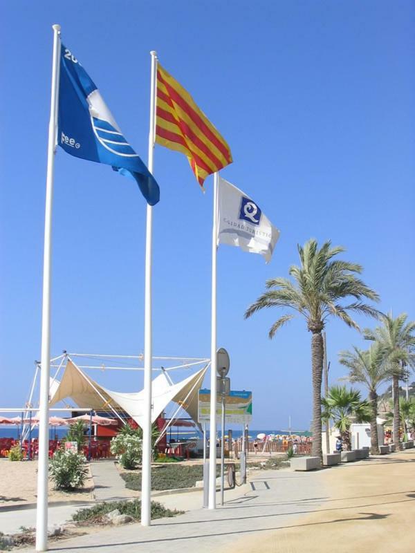 شقة Calella De La Costa المظهر الخارجي الصورة
