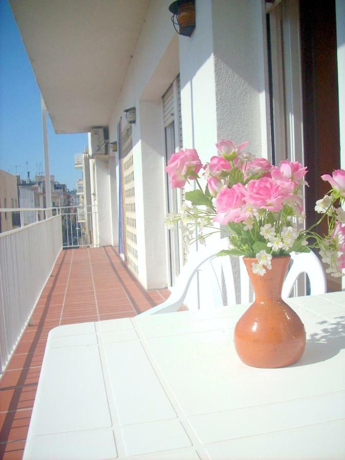شقة Calella De La Costa المظهر الخارجي الصورة